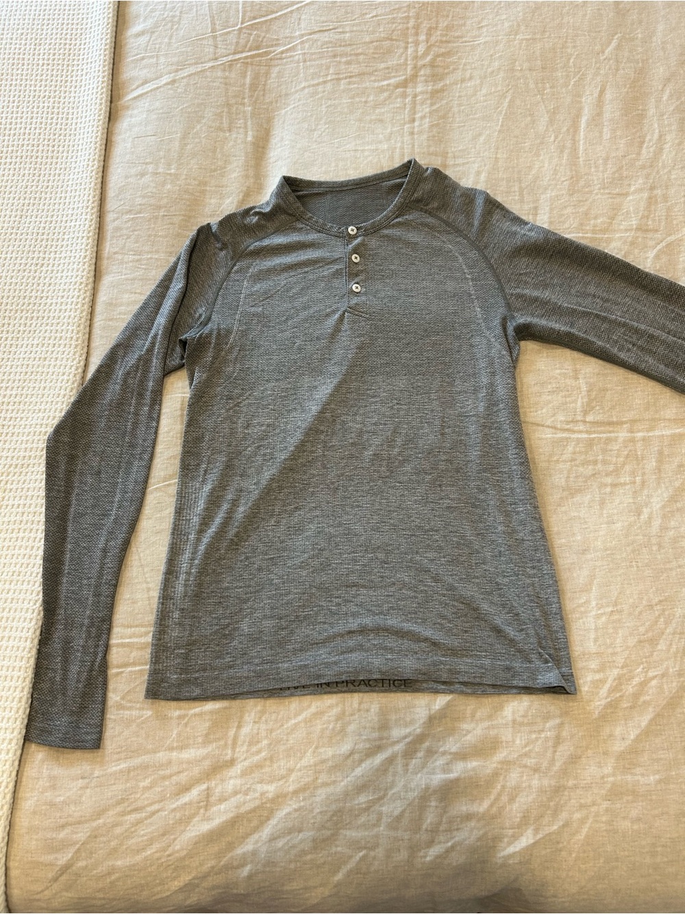 lululemon athletica Gray Long-Sleeve Henley
